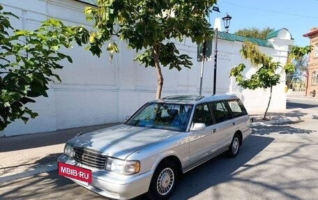 Toyota Crown, 1995 год, 950 000 рублей, 2 фотография