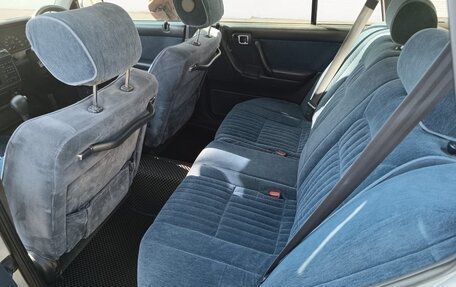 Toyota Crown, 1995 год, 950 000 рублей, 14 фотография