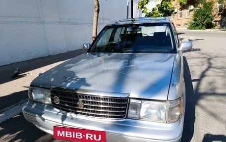 Toyota Crown, 1995 год, 950 000 рублей, 3 фотография