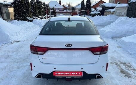 KIA Rio IV, 2021 год, 1 590 000 рублей, 6 фотография