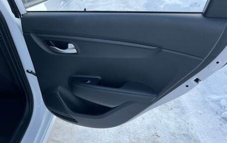 KIA Rio IV, 2021 год, 1 590 000 рублей, 16 фотография