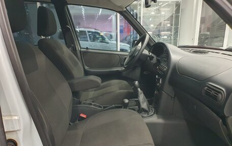 Chevrolet Niva I рестайлинг, 2018 год, 793 000 рублей, 4 фотография