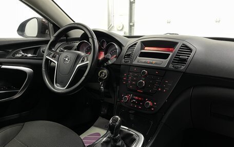 Opel Insignia II рестайлинг, 2011 год, 699 000 рублей, 11 фотография