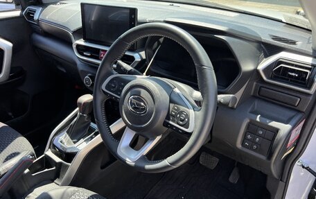 Daihatsu Rocky, 2019 год, 2 100 000 рублей, 12 фотография