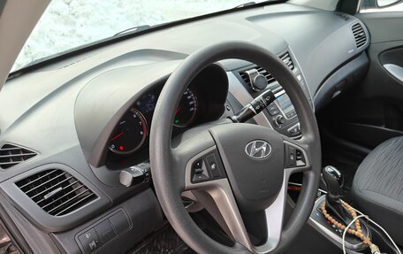 Hyundai Solaris II рестайлинг, 2014 год, 1 250 000 рублей, 7 фотография