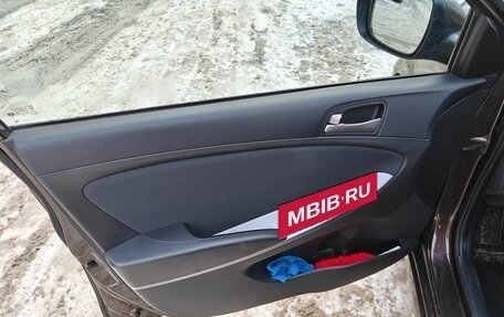 Hyundai Solaris II рестайлинг, 2014 год, 1 250 000 рублей, 6 фотография