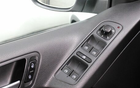 Volkswagen Tiguan I, 2015 год, 1 690 000 рублей, 10 фотография