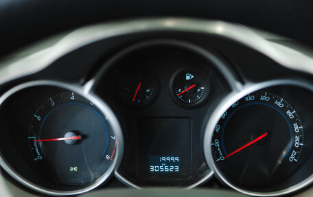 Chevrolet Cruze II, 2010 год, 550 000 рублей, 11 фотография