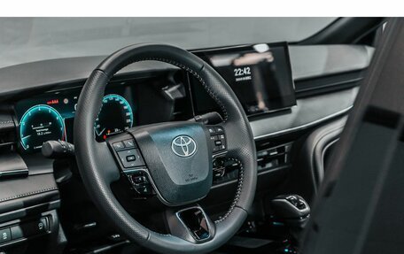 Toyota Camry, 2025 год, 4 890 000 рублей, 20 фотография