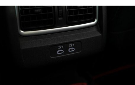 Toyota Camry, 2025 год, 4 890 000 рублей, 26 фотография