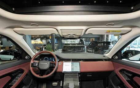 Land Rover Range Rover Evoque II, 2025 год, 6 790 000 рублей, 13 фотография