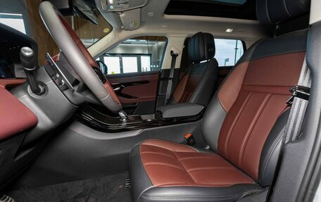 Land Rover Range Rover Evoque II, 2025 год, 6 790 000 рублей, 11 фотография