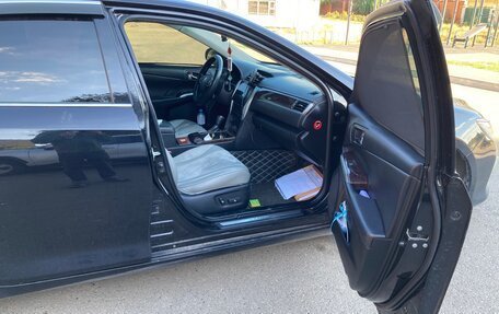 Toyota Camry, 2015 год, 2 050 000 рублей, 6 фотография