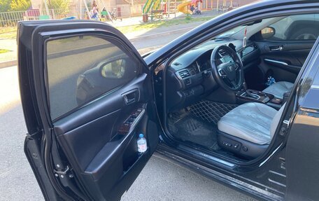 Toyota Camry, 2015 год, 2 050 000 рублей, 8 фотография