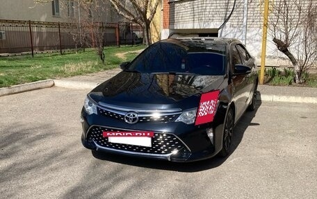 Toyota Camry, 2015 год, 2 050 000 рублей, 2 фотография