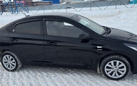 Hyundai Solaris II рестайлинг, 2019 год, 1 530 000 рублей, 2 фотография
