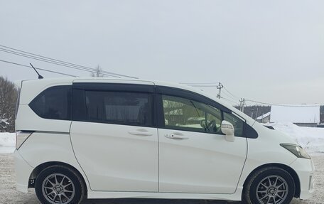 Honda Freed I, 2016 год, 1 330 000 рублей, 4 фотография