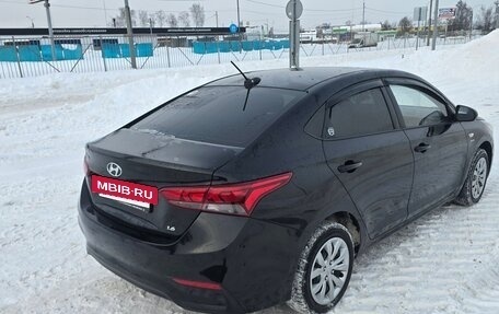 Hyundai Solaris II рестайлинг, 2019 год, 1 530 000 рублей, 5 фотография