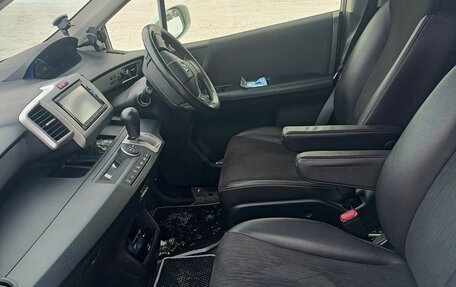 Honda Freed I, 2016 год, 1 330 000 рублей, 10 фотография