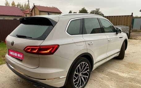 Volkswagen Touareg III, 2023 год, 9 900 000 рублей, 9 фотография