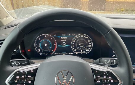 Volkswagen Touareg III, 2023 год, 9 900 000 рублей, 13 фотография