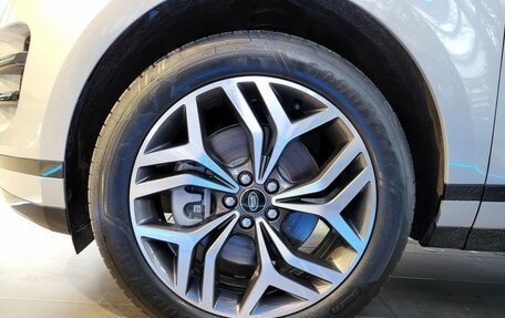 Land Rover Range Rover Evoque II, 2025 год, 6 790 000 рублей, 12 фотография