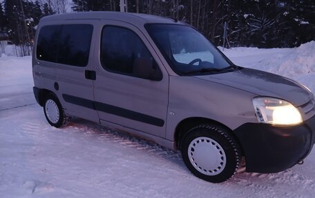 Citroen Berlingo II рестайлинг, 2010 год, 290 000 рублей, 3 фотография