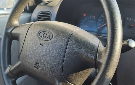 KIA Rio II, 2001 год, 285 000 рублей, 16 фотография