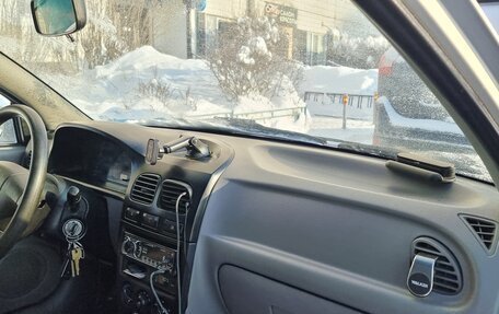 KIA Rio II, 2001 год, 285 000 рублей, 17 фотография