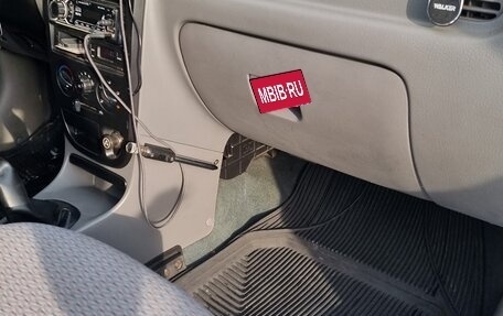 KIA Rio II, 2001 год, 285 000 рублей, 8 фотография