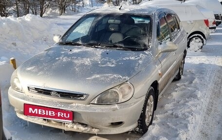 KIA Rio II, 2001 год, 285 000 рублей, 11 фотография