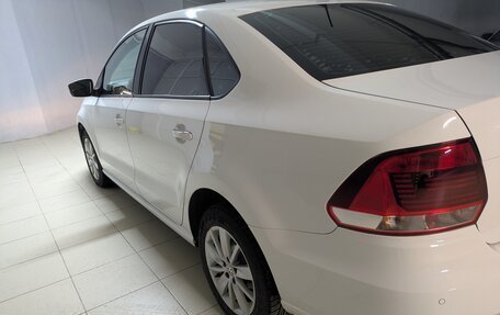 Volkswagen Polo VI (EU Market), 2017 год, 1 000 000 рублей, 3 фотография