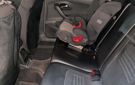 Volkswagen Polo VI (EU Market), 2017 год, 1 000 000 рублей, 28 фотография