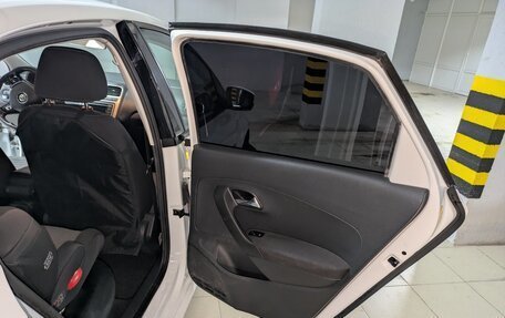 Volkswagen Polo VI (EU Market), 2017 год, 1 000 000 рублей, 27 фотография