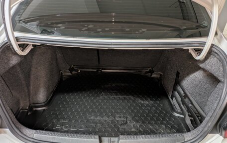 Volkswagen Polo VI (EU Market), 2017 год, 1 000 000 рублей, 22 фотография