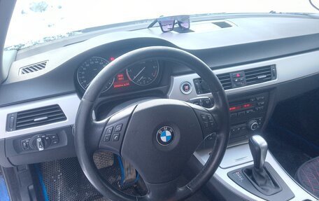 BMW 3 серия, 2009 год, 850 000 рублей, 5 фотография