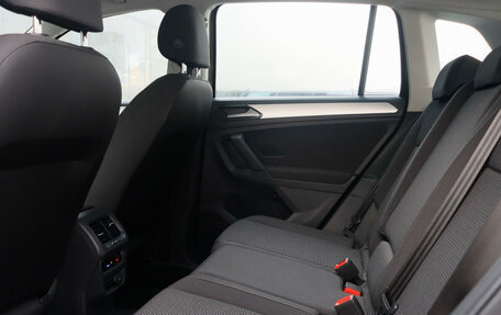 Volkswagen Tiguan II, 2017 год, 2 630 000 рублей, 8 фотография