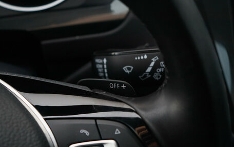 Volkswagen Tiguan II, 2017 год, 2 630 000 рублей, 16 фотография