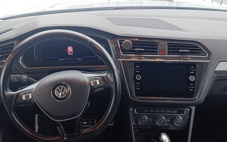 Volkswagen Tiguan II, 2019 год, 3 150 000 рублей, 8 фотография