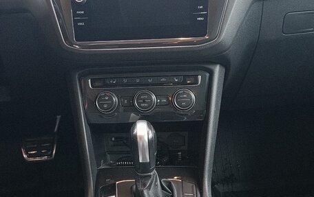 Volkswagen Tiguan II, 2019 год, 3 150 000 рублей, 9 фотография