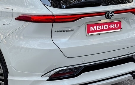 Toyota Harrier, 2020 год, 4 090 000 рублей, 6 фотография