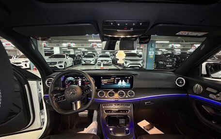Mercedes-Benz E-Класс, 2022 год, 6 750 000 рублей, 7 фотография