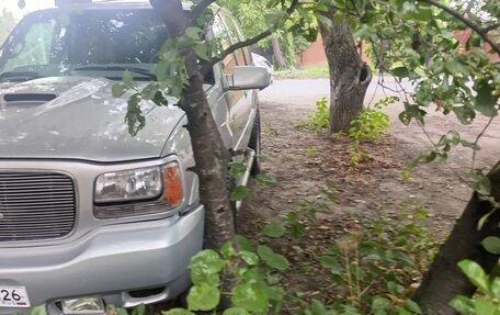 GMC Yukon III, 2000 год, 1 700 рублей, 8 фотография