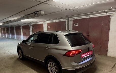 Volkswagen Tiguan II, 2018 год, 2 850 000 рублей, 4 фотография