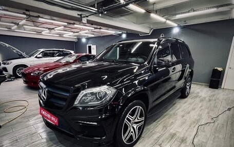Mercedes-Benz GL-Класс, 2015 год, 3 370 000 рублей, 5 фотография