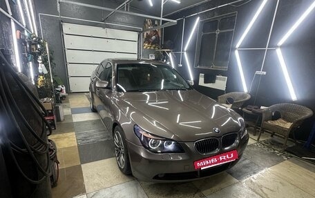 BMW 5 серия, 2006 год, 1 050 000 рублей, 2 фотография
