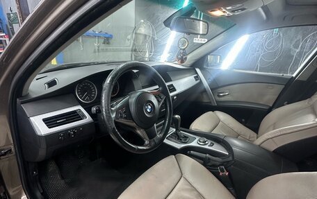 BMW 5 серия, 2006 год, 1 050 000 рублей, 5 фотография
