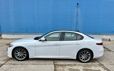 Alfa Romeo Giulia II, 2021 год, 6 800 000 рублей, 3 фотография