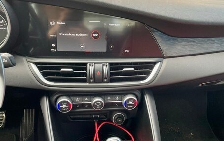 Alfa Romeo Giulia II, 2021 год, 6 800 000 рублей, 6 фотография