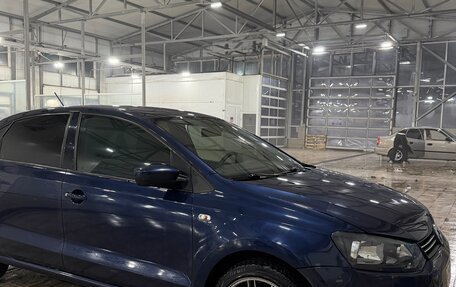 Volkswagen Polo VI (EU Market), 2013 год, 955 000 рублей, 3 фотография
